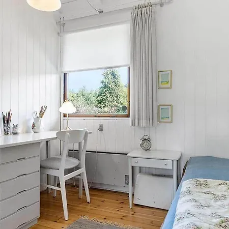 1120-liseleje-kornstien-5 Feriehus *